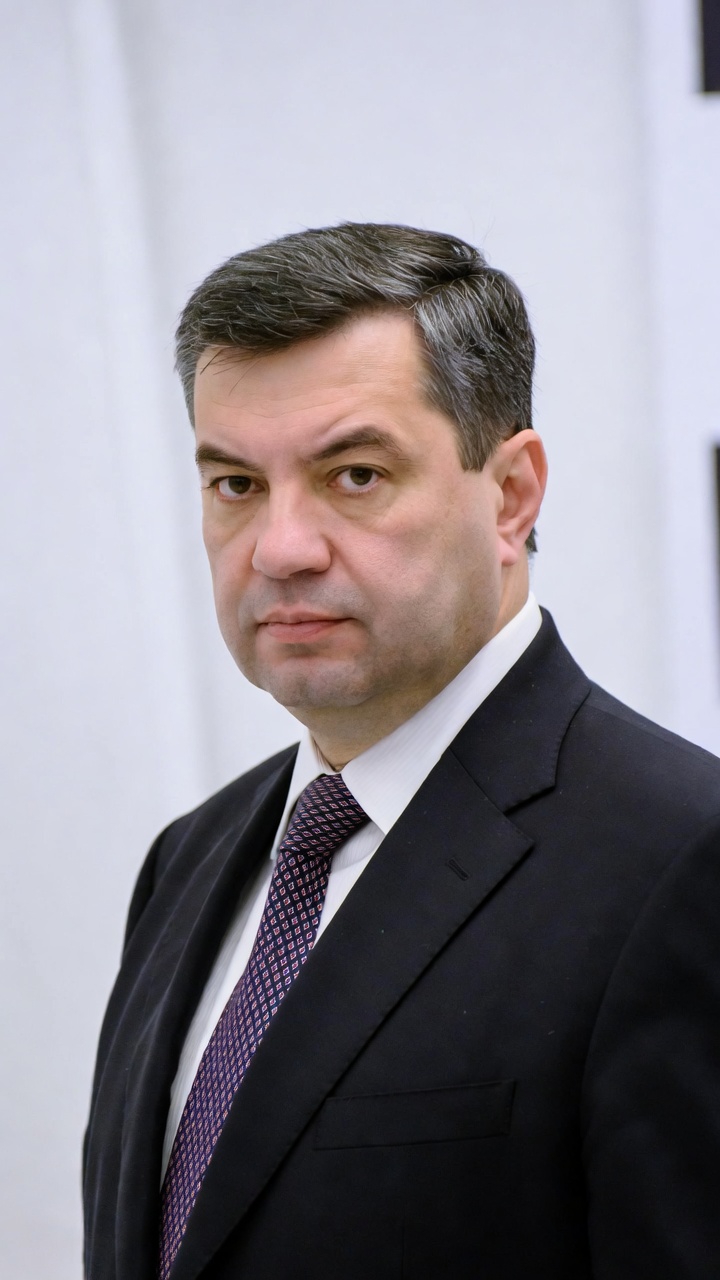 Роман Олегович